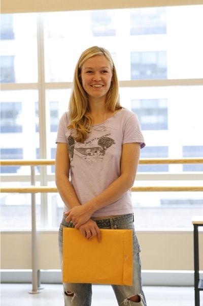 Julia Stiles Photo
